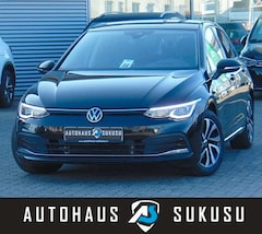 Bild des Angebotes VW Golf VIII 2.0 TDI DSG Active - HuD - Pano - AHK