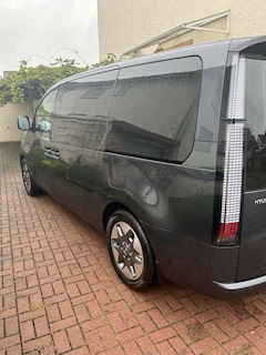 Bild des Angebotes Hyundai STARIA STARIA 2.2 CRDi Allrad Prime