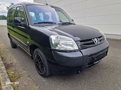 Bild des Angebotes Peugeot Partner Tendance ZAHNRIEMEN NEU-TÜV NEU-INSPEKTION NEU