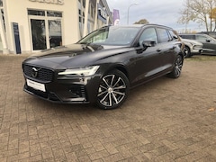 Bild des Angebotes Volvo V60 T6 Plus Dark AWD Plug-in Hybrid