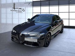 Bild des Angebotes Alfa Romeo Giulia 2.9 V6 Bi-Turbo Quadrifoglio