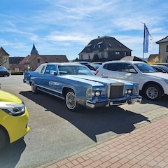 Lincoln Continental 2-Door Pillared Oldtimer