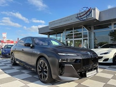 Bild des Angebotes BMW 760 e xDr+SKY Lounge+Fond TV+B&W+Kristallscheinw