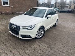 Bild des Angebotes Audi A1 1.2 TFSI 63kw*Teilleder*Klimaaut.*Xenon*Navi
