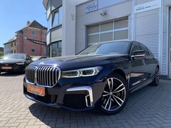 Bild des Angebotes BMW 750 i xDrive M-Sport Pano+Sitzbelüft+Laser+HUD