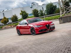 Bild des Angebotes Alfa Romeo Giulia Competizione 2.0 Q4 vom AR Vertragshändler