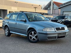 Bild des Angebotes Skoda Octavia Combi 1.6 - Klima - AHK