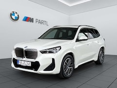 Bild des Angebotes BMW iX1 eDrive20 M-Sport ACC 360° Pano H/K Massage
