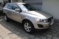 Bild des Angebotes Volvo XC60 D3 AWD Aut. Momentum BiXenon Navigation Tempomat S