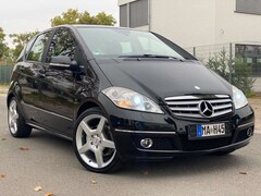 Bild des Angebotes Mercedes-Benz A 200 SportPaket AMG