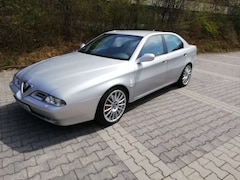 Bild des Angebotes Alfa Romeo 166 Distinctive