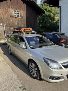 Opel Vectra 2.2 Caravan Cosmo Plus