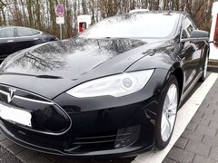 Bild des Angebotes Tesla Model S Model S 85D Supercharger FREE!