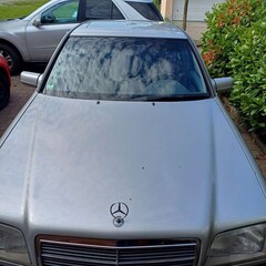Bild des Angebotes Mercedes-Benz 200