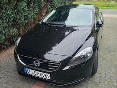 Bild des Angebotes Volvo V40 D3 Inscription, Standheizung, Sitzheizung v&h