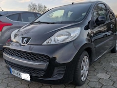 Bild des Angebotes Peugeot 107 107 3-Türer 70 Filou TÜV NEU ÖL NEU