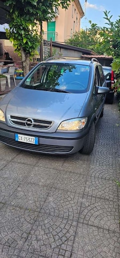 Bild des Angebotes Opel Zafira 1.6 16v Comfort ecoM FL