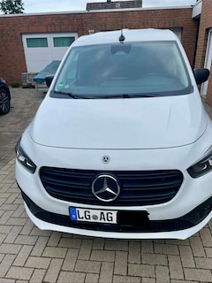 Bild des Angebotes Mercedes-Benz Citan MB eCitan Kasten Pro LANG / AHK / Rückfahrkamera