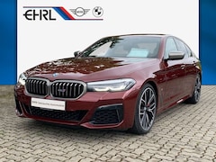 Bild des Angebotes BMW 550 M550i xDrive limo Premium Selection 2 J. Garantie