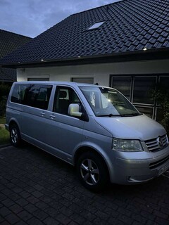 Bild des Angebotes VW T5 Caravelle Lang Autm. DPF Comfortline 2,5 TDi Rein U Los