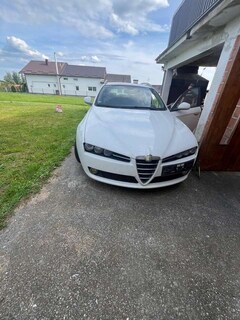 Bild des Angebotes Alfa Romeo 159 Sportwagon 2.4 JTDM 20V DPF Elegante