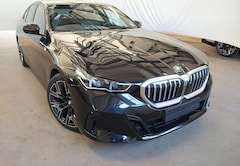 Bild des Angebotes BMW 520 d xDrive Limo M Sport PANO h&k DA+ PA+ St-Hzg