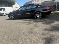 Bild des Angebotes Mercedes-Benz CLK 320 CLK Cabrio 320 CDI 7G-TRONIC Avantgarde DPF