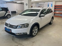 Bild des Angebotes VW Passat Alltrack Variant 4Motion DSG/AHK/Kamera