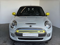 Bild des Angebotes MINI Cooper SE 3-trg. Navi.HUD.LED.RFK.GSD.Apple.PDC