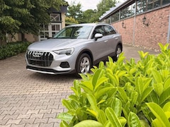 Bild des Angebotes Audi Q3 40 TDI advanced S tronic | Business | Lane As
