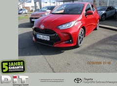 Bild des Angebotes Toyota Yaris 1.5 Teamplayer ACC+LED+SHZ+Fernlichtass.