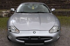 Jaguar XK 8 Coupe 3 Jahre Garantie