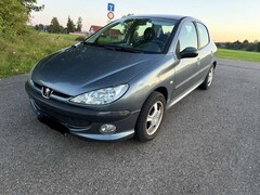 Bild des Angebotes Peugeot 206 Grand Filou Cool