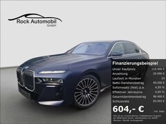 Bild des Angebotes BMW 740 d xDrive M Sport B&W NP 189t € *Regierungsfahrzeug