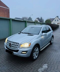 Bild des Angebotes Mercedes-Benz ML 350 CDI 4Matic 7G-TRONIC Keyless-GO