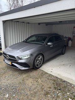 Bild des Angebotes Mercedes-Benz A 180 Design und Ausstattung AMG Line Mild-Hybrid