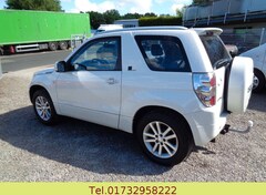 Bild des Angebotes Suzuki Grand Vitara 1.6 Black and White