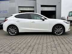 Bild des Angebotes Mazda 3 Lim. Signature,NAVI,KAMERA,1.HAND,SCHECKHEFT,