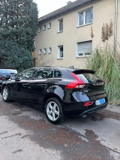 Bild des Angebotes Volvo V40 D3 Geartronic Momentum