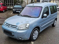 Bild des Angebotes Citroen Berlingo Berlingo 1.6 16V Multispace ( navi , klima ) Unfallfahre ( ohne TUV )