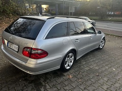 Bild des Angebotes Mercedes-Benz E 220 T CDI Automatik Avantgarde