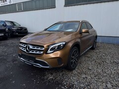 Bild des Angebotes Mercedes-Benz GLA 200 *FACE LIFT*LED*NAVI*KAMERA*19ZOLL*