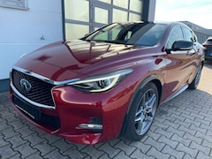 Bild des Angebotes Infiniti Q30 s 2.0 Sport AWD/AUT/NAVI/PANO/SHZ/PDC