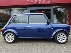 MINI Cooper Blue Star