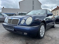 Bild des Angebotes Mercedes-Benz E 240 ELEGANCE AUTOMATIK + TÜV 11.2027
