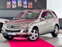 Bild des Angebotes Mercedes-Benz ML 320 CDI 4M Glasdach Sportpaket Airmatic Xenon