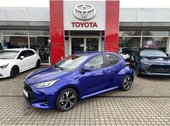 Bild des Angebotes Toyota Yaris Hybrid AT Teamplayer + Comfort-P. (Sitzhzg, Smartk