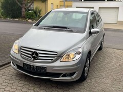 Bild des Angebotes Mercedes-Benz B 170 AUTOMATIK TÜV NEU TEMPOMAT SCHECKHEFT