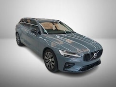 Bild des Angebotes Volvo V60 B4 Plus Dark