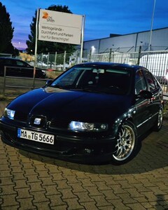 Bild des Angebotes SEAT Leon 1.6 16V Stella